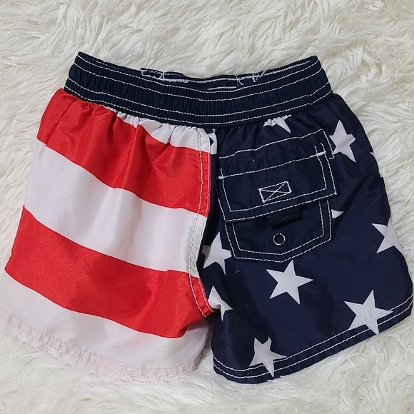 OSHKOSH 4th of July Patriotic Stars and Stripes Swim Shorts - 12M - Picture 3 of 7